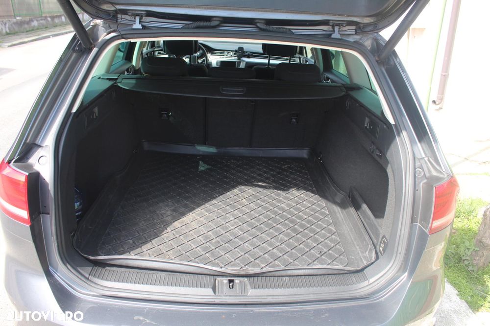 Volkswagen Passat 2.0 TDI DSG Comfortline - 7