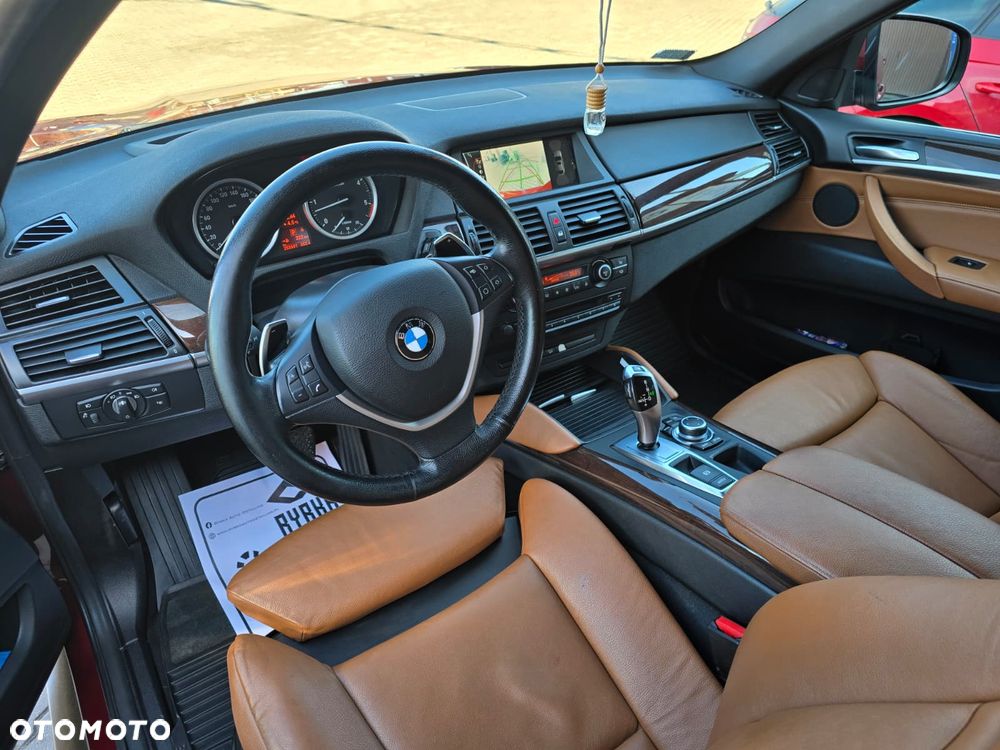 BMW X6 - 12