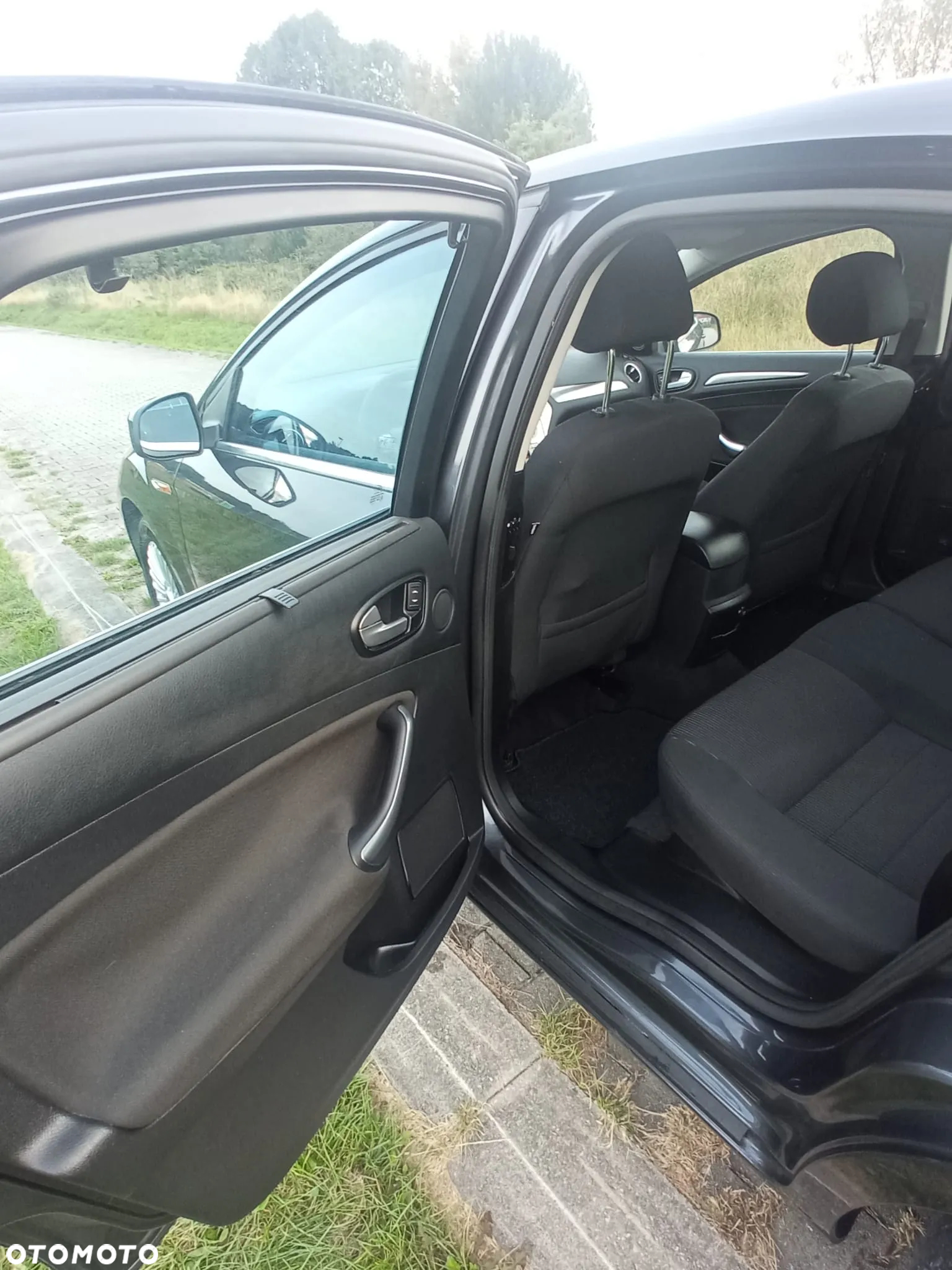 Ford Mondeo 2.0 FF Platinium X Plus (Titanium) - 16