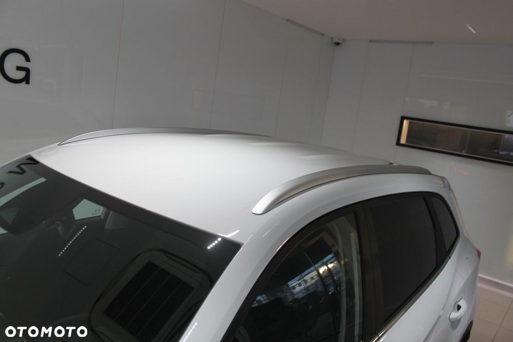 MG ZS Hybrid+ - 12