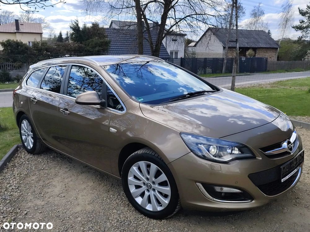 Opel Astra 2.0 CDTI DPF SportsTourer Style - 2