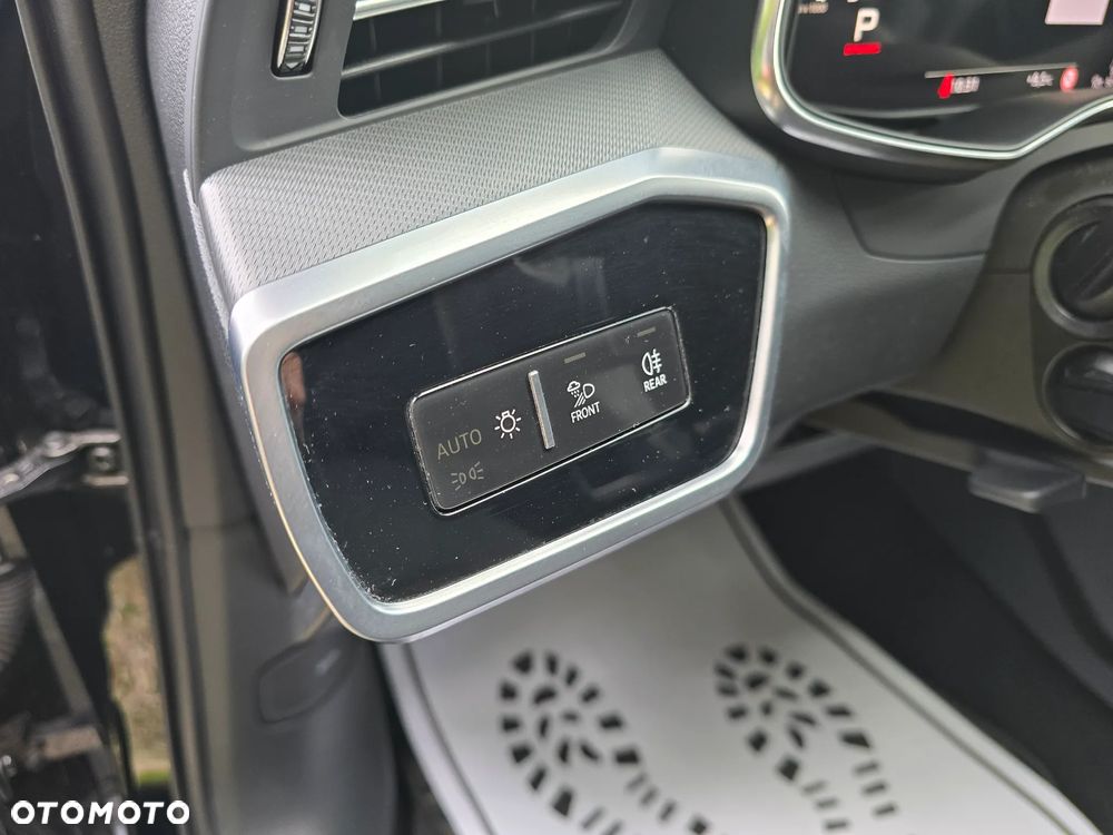 Audi A6 - 35