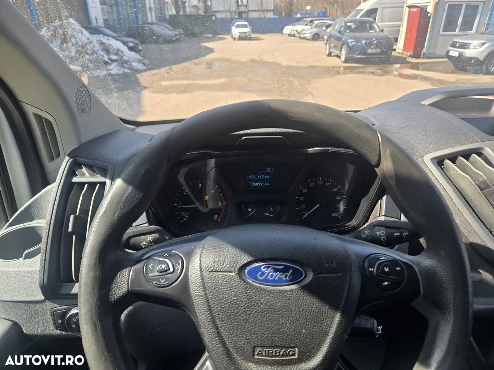 Ford Transit - 10