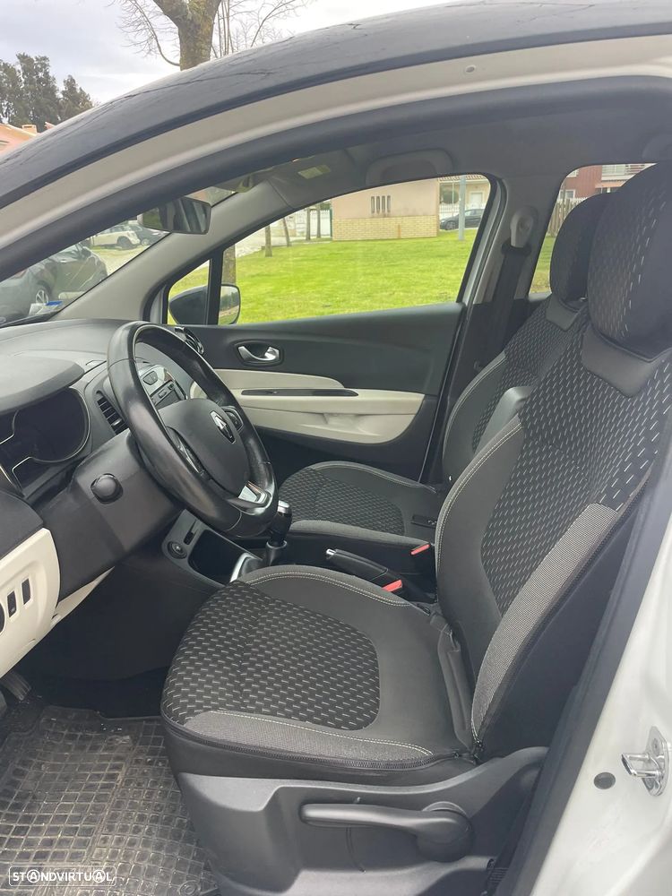 Renault Captur 0.9 TCE Exclusive - 9