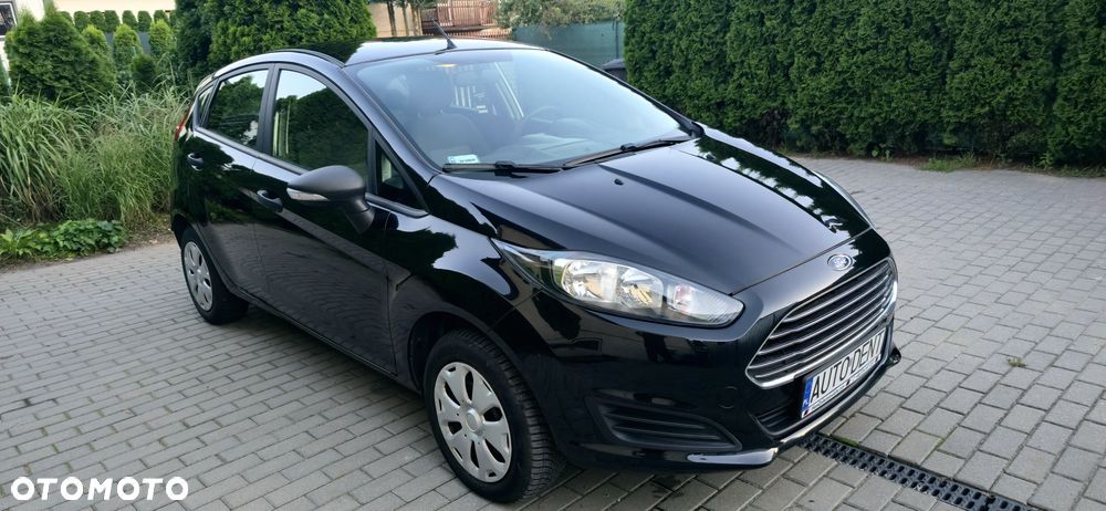 Ford Fiesta - 12