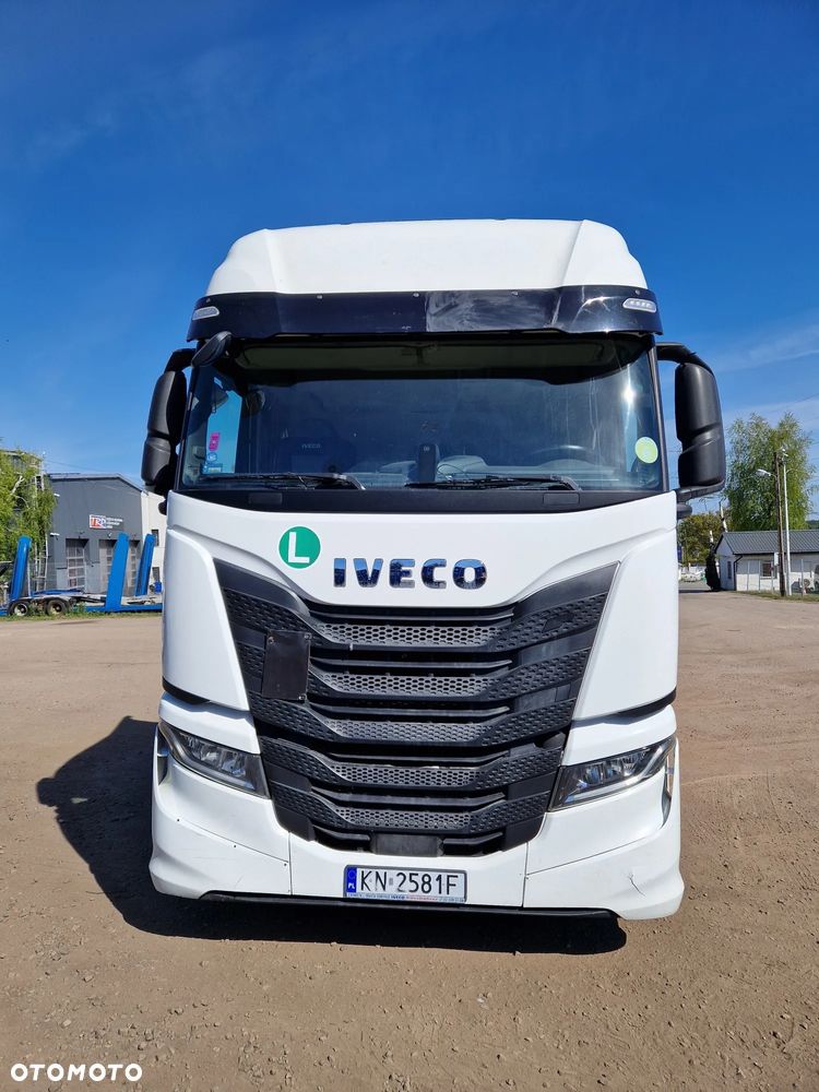 Iveco S-Way 460 LNG - 2