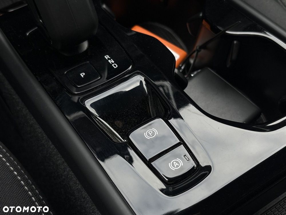Volvo XC 40 T5 Plug-In Hybrid Plus Bright - 29