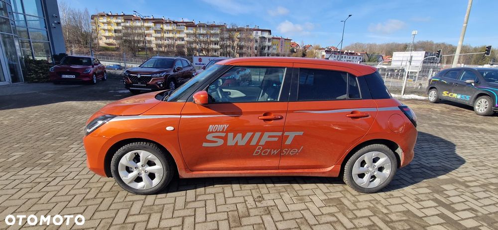 Suzuki Swift 1.2 Dualjet SHVS Premium Plus CVT - 5