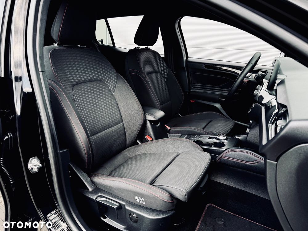 Ford Focus 1.5 EcoBoost Start-Stopp-System ST-LINE X - 7