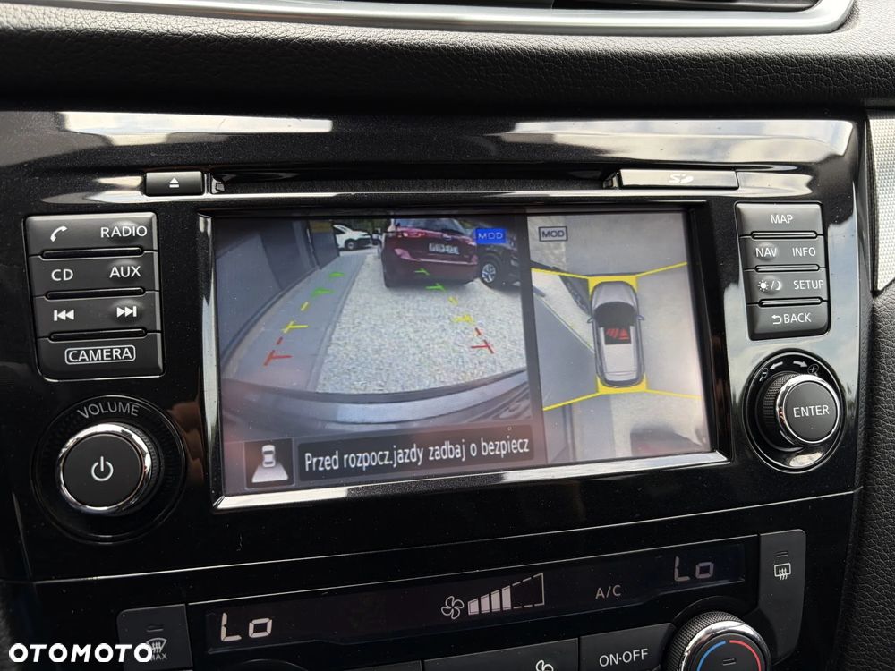 Nissan Qashqai 1.3 DIG-T N-Connecta - 27