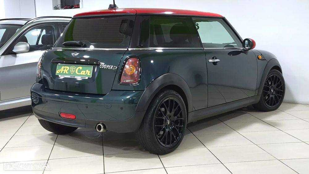 MINI 3 Portas Cooper D - 4