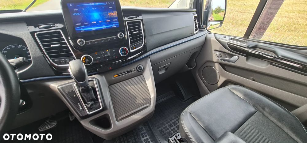 Ford Tourneo Custom 320 L2H1 VA Autm Active - 32