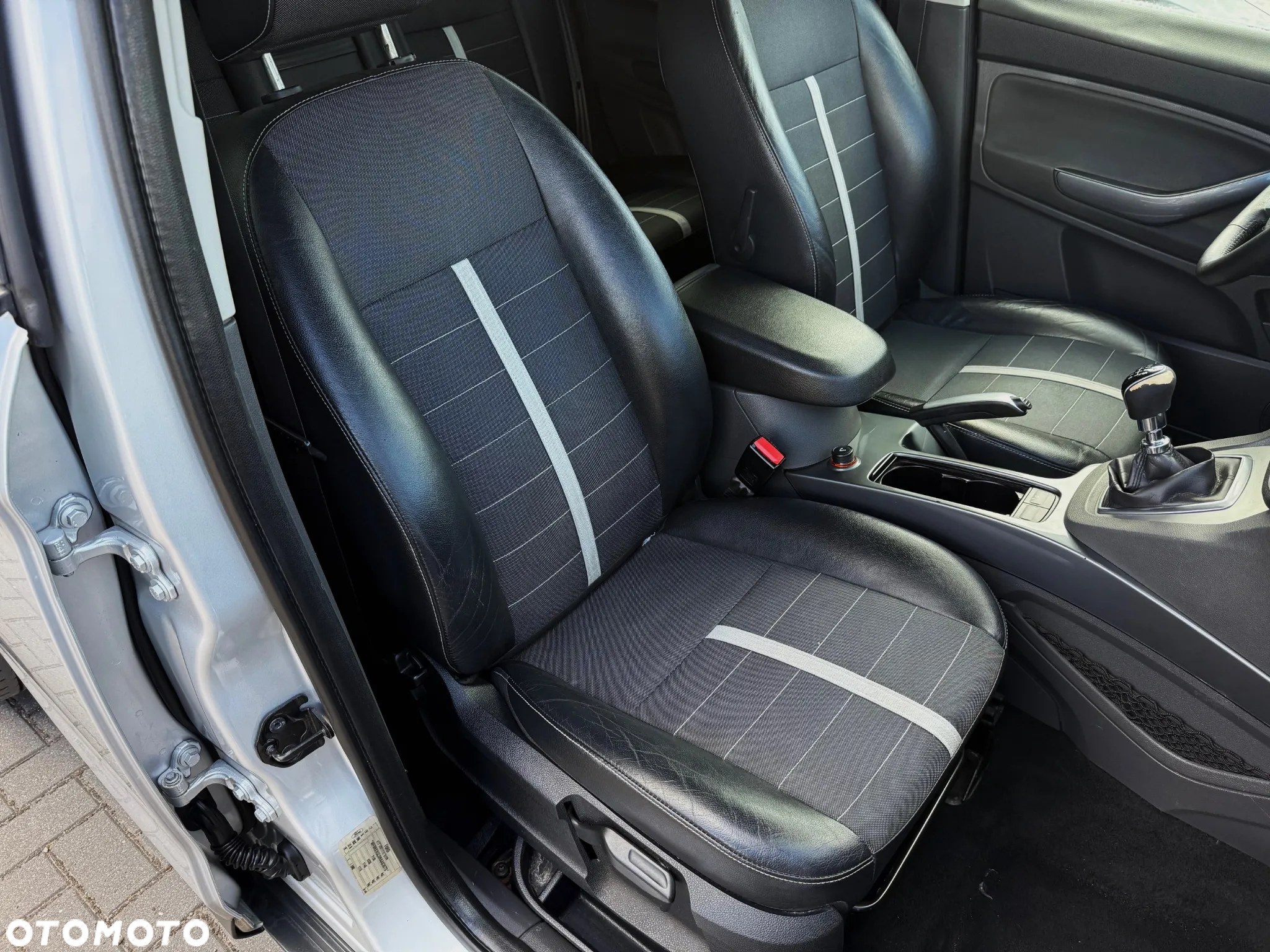 Ford Kuga 2.0 TDCi 4WD Titanium - 15