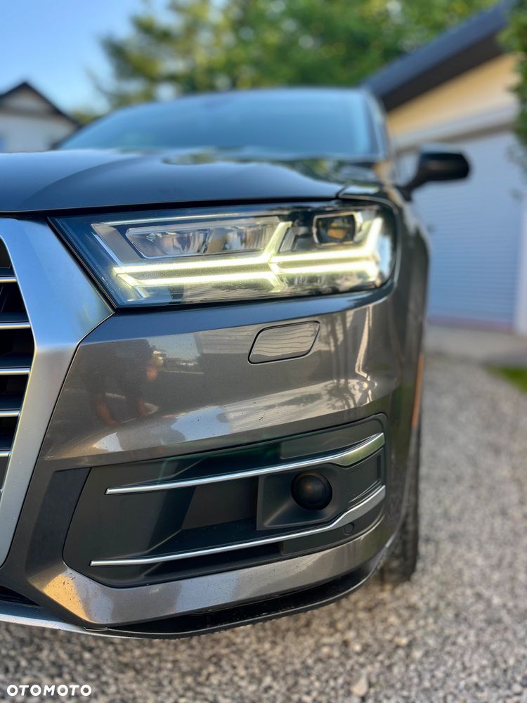 Audi Q7 - 8