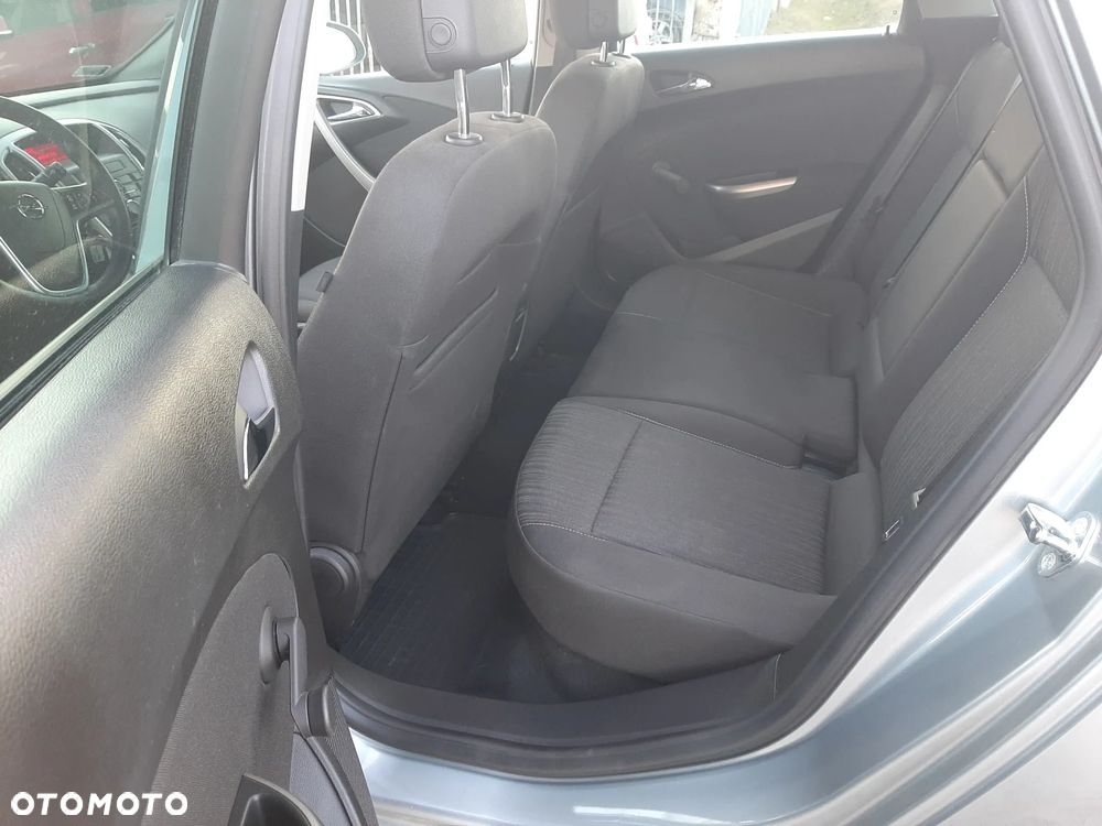 Opel Astra IV 1.4 T Cosmo S&S - 28