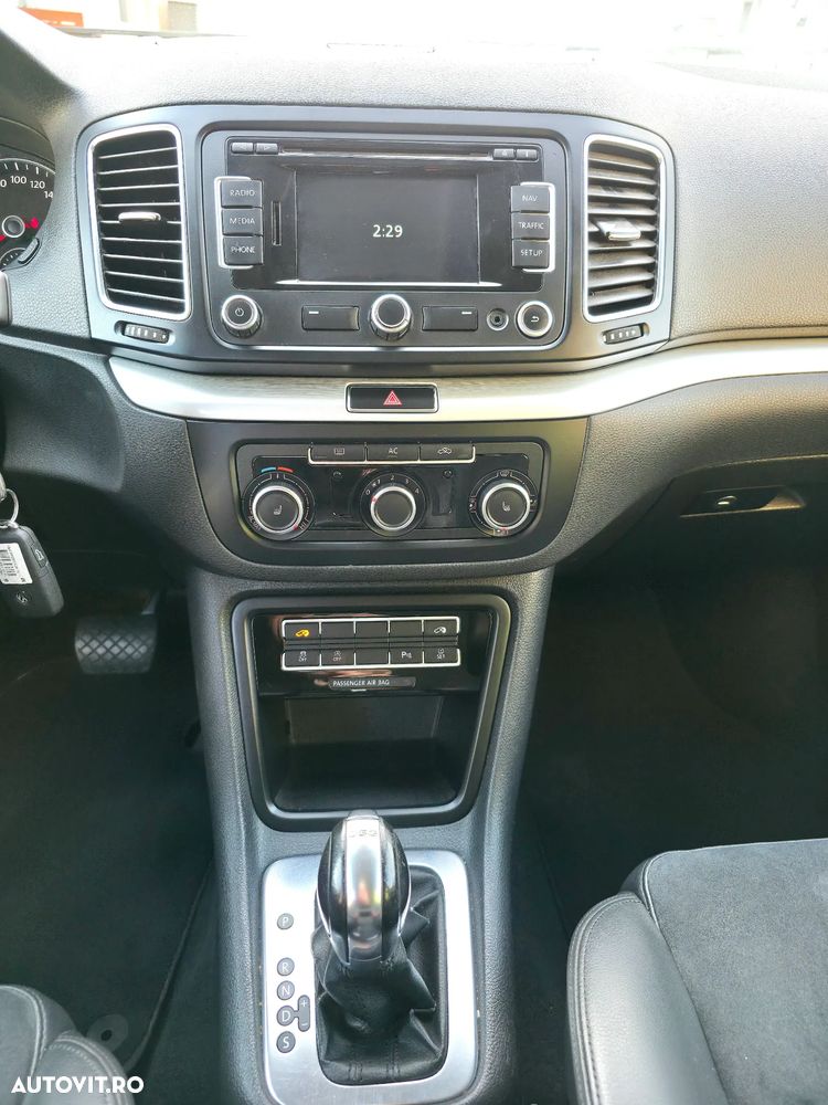 Volkswagen Sharan 2.0 TDI DSG BlueMotion Technology Highline - 7