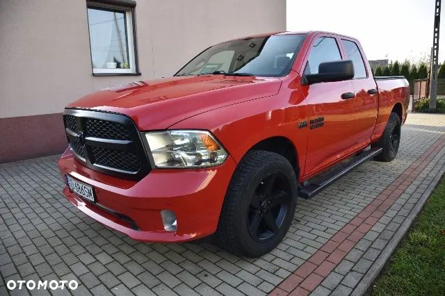 Dodge RAM - 8
