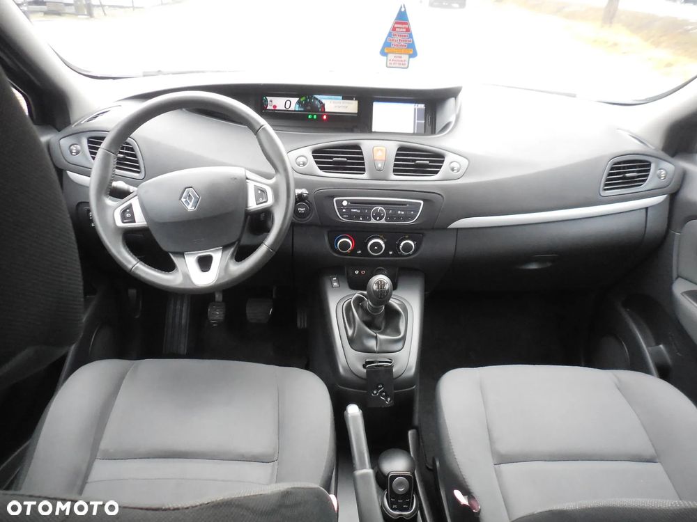 Renault Scenic 1.6 16V 110 Authentique - 13