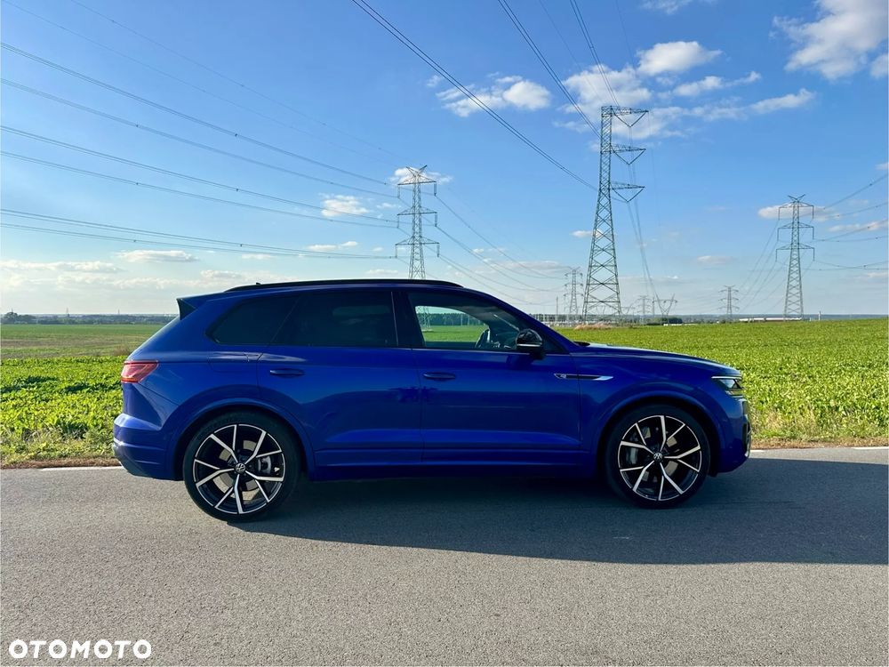 Volkswagen Touareg 3.0 V6 TFSI Plug-In Hybrid 4Motion R - 11