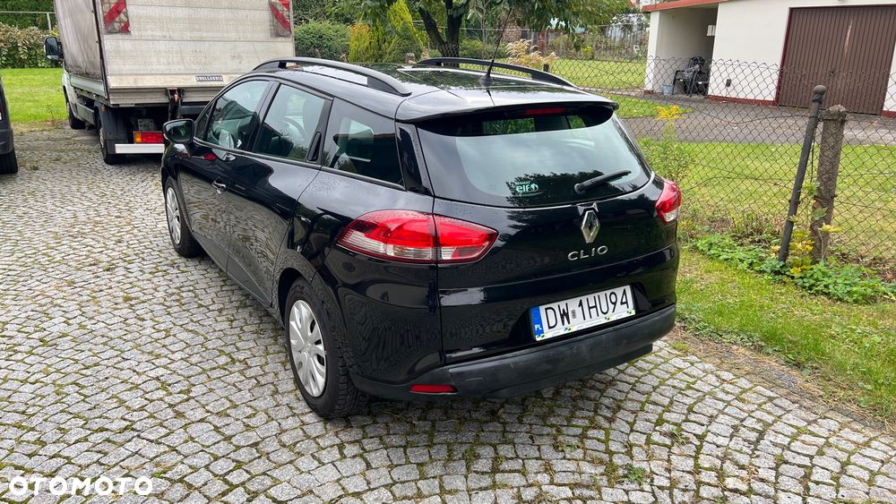 Renault Clio 1.2 16V Life - 3