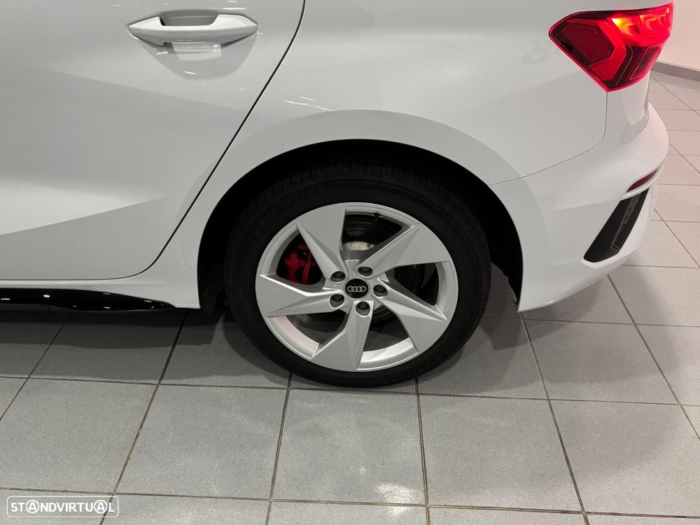 Audi A3 Sportback 45 TFSIe S line - 21