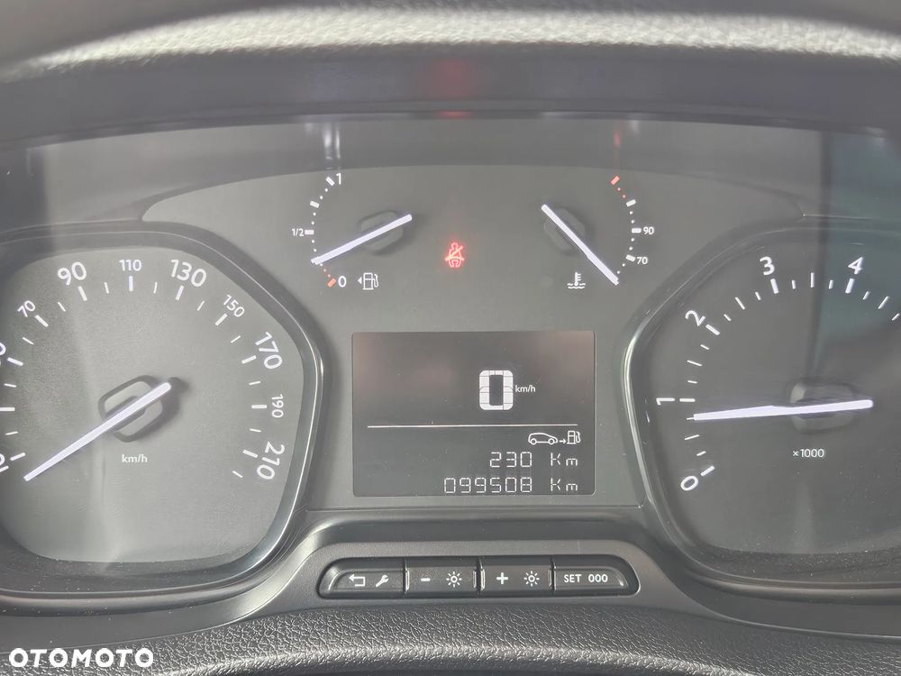 Fiat SCUDO Extra Long Brygad. 6os 2x boczne drzwi Składana przegroda SalonPL FV23% - 27