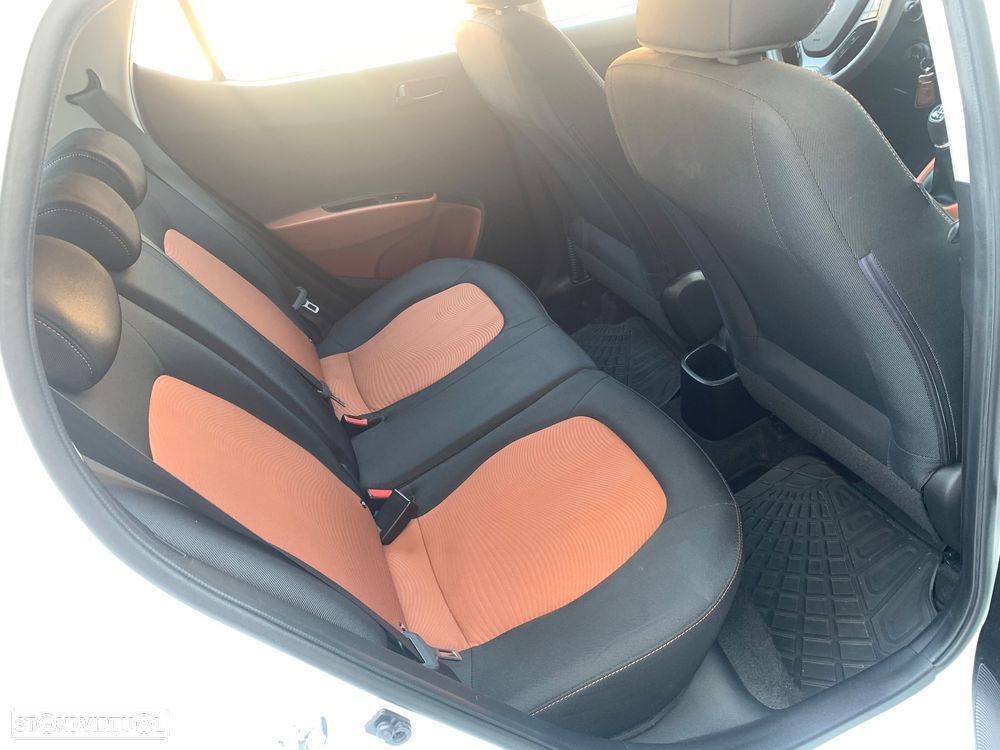 Hyundai i10 1.0 Blue Access - 11