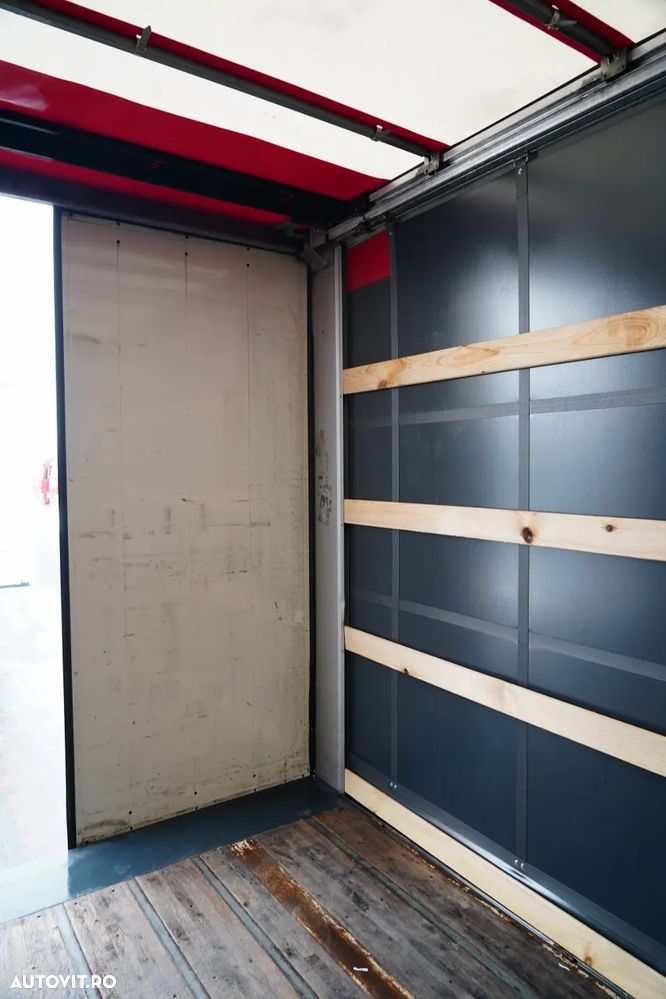 Fruehauf CORTINĂ / STANDARD / LIFT 2.000 kg / PODEA PUTERNICĂ ȘI ȘIMPĂRȚI LATERALE / CONTENIER PENTRU PALEȚI - 20