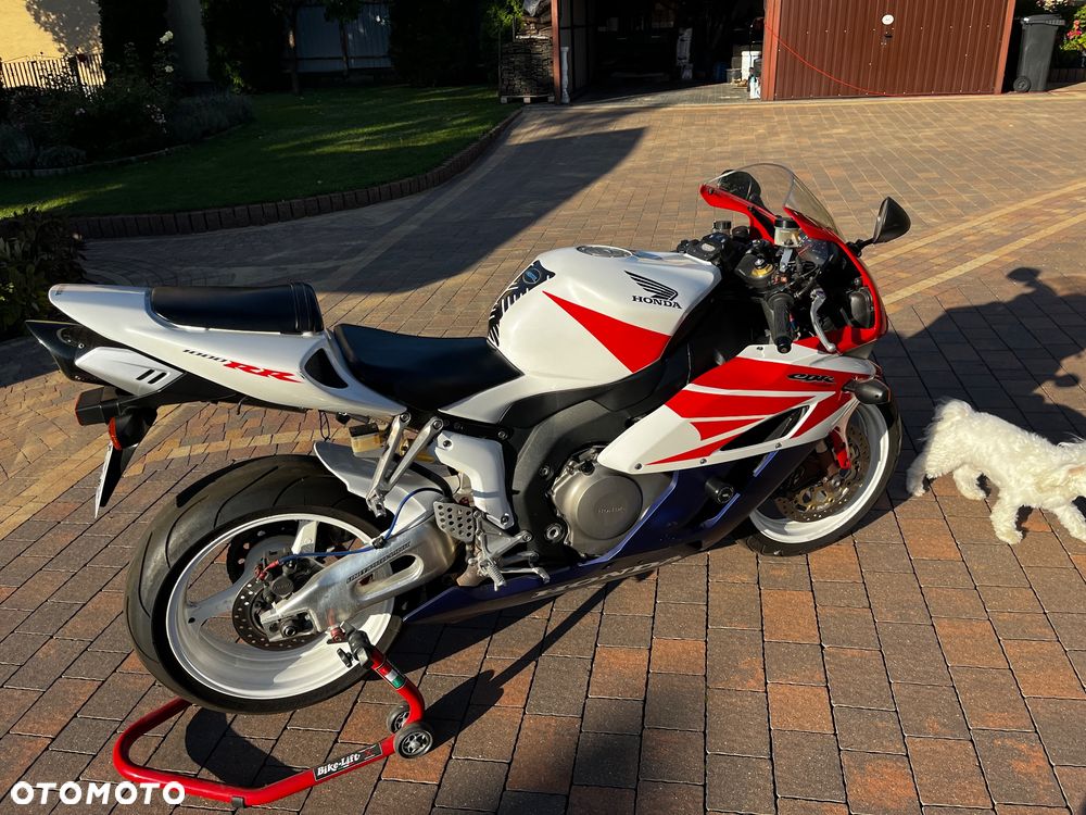Honda CBR - 1
