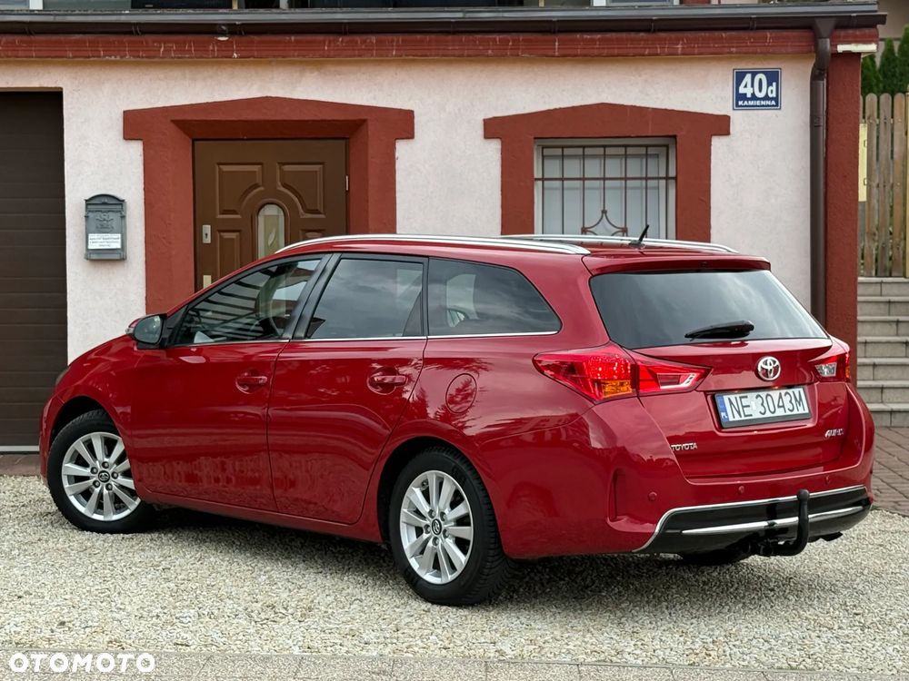 Toyota Auris 2.0 D-4D Premium Comfort - 11