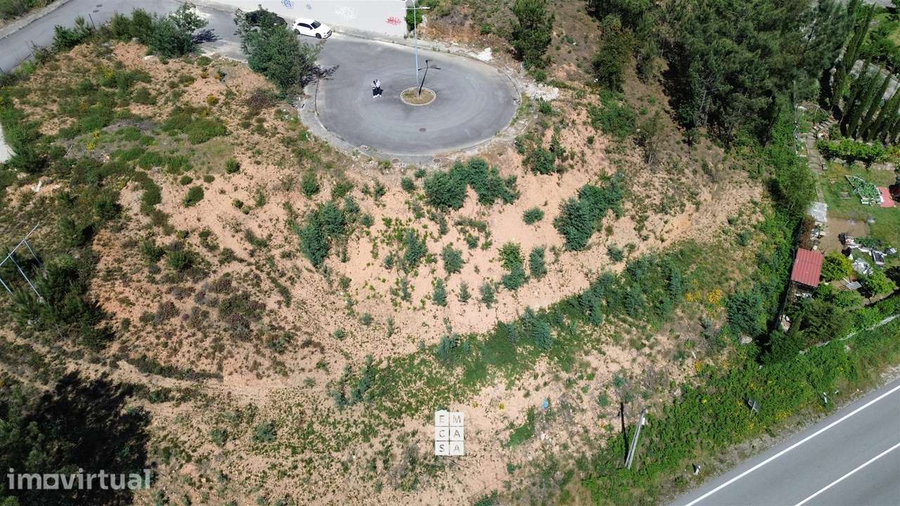 Terreno Urbano  Venda em Nogueira do Cravo e Pindelo,Oliveira de Azemé - Grande imagem: 3/27