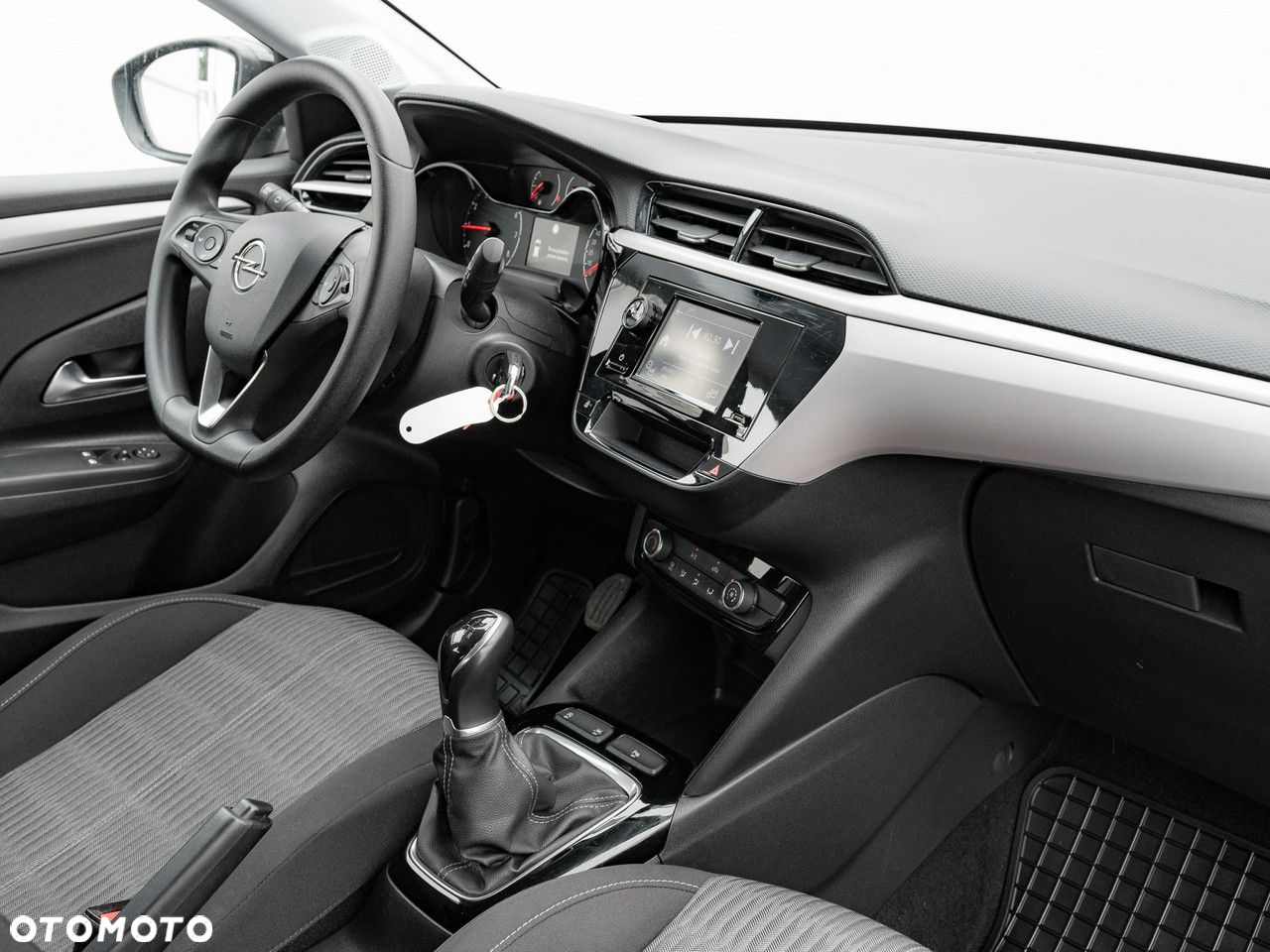Opel Corsa 1.2 Edition S&S - 32