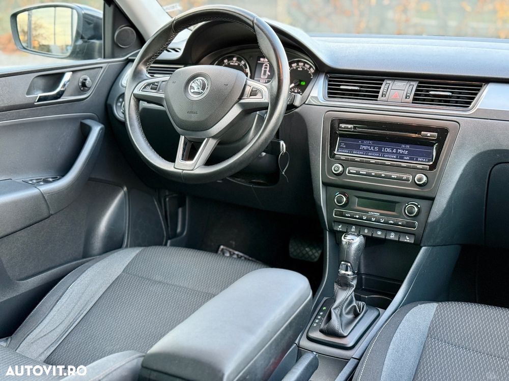Skoda RAPID Spaceback 1.4 TSI DSG Style+ - 6
