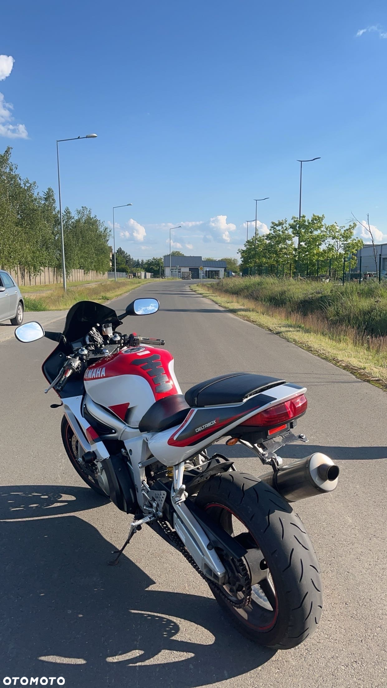 Yamaha R6 - 15