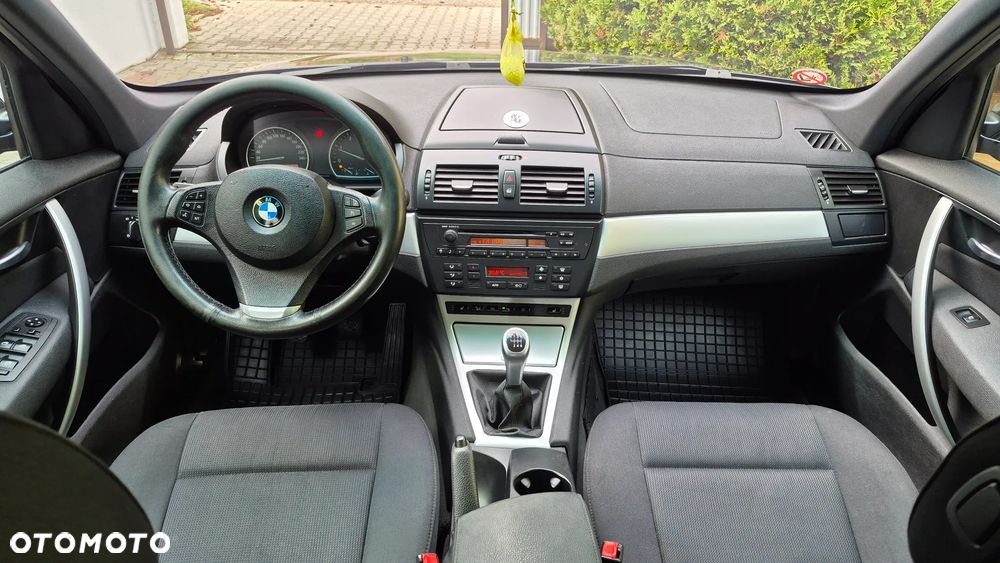 BMW X3 2.0d - 16