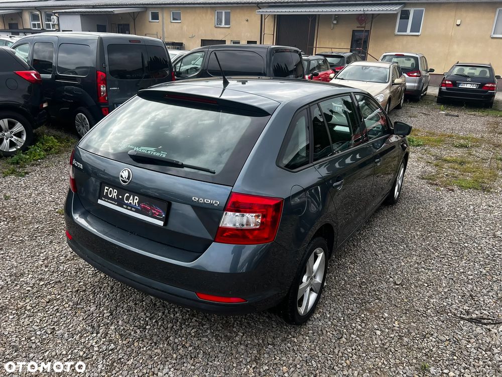 Skoda RAPID Spaceback 1.6 TDI Elegance - 4