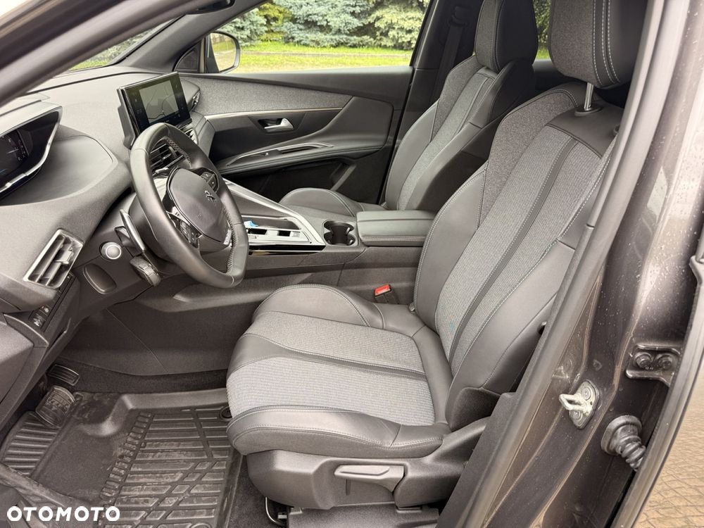 Peugeot 3008 PureTech 130 Stop & Start GPF EAT8 Allure Pack - 9
