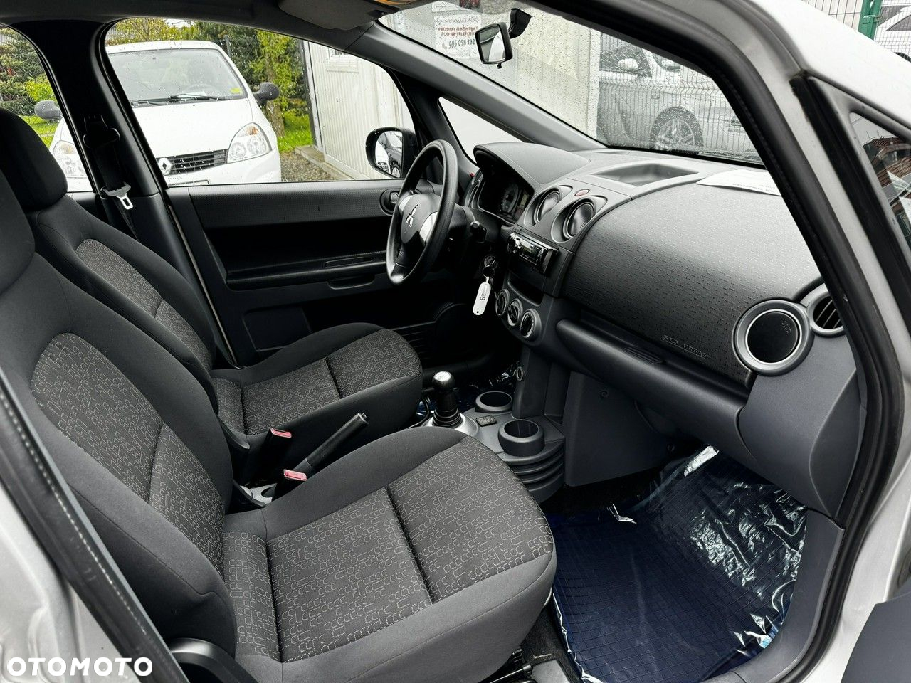 Mitsubishi Colt 1.3 Intense - 16