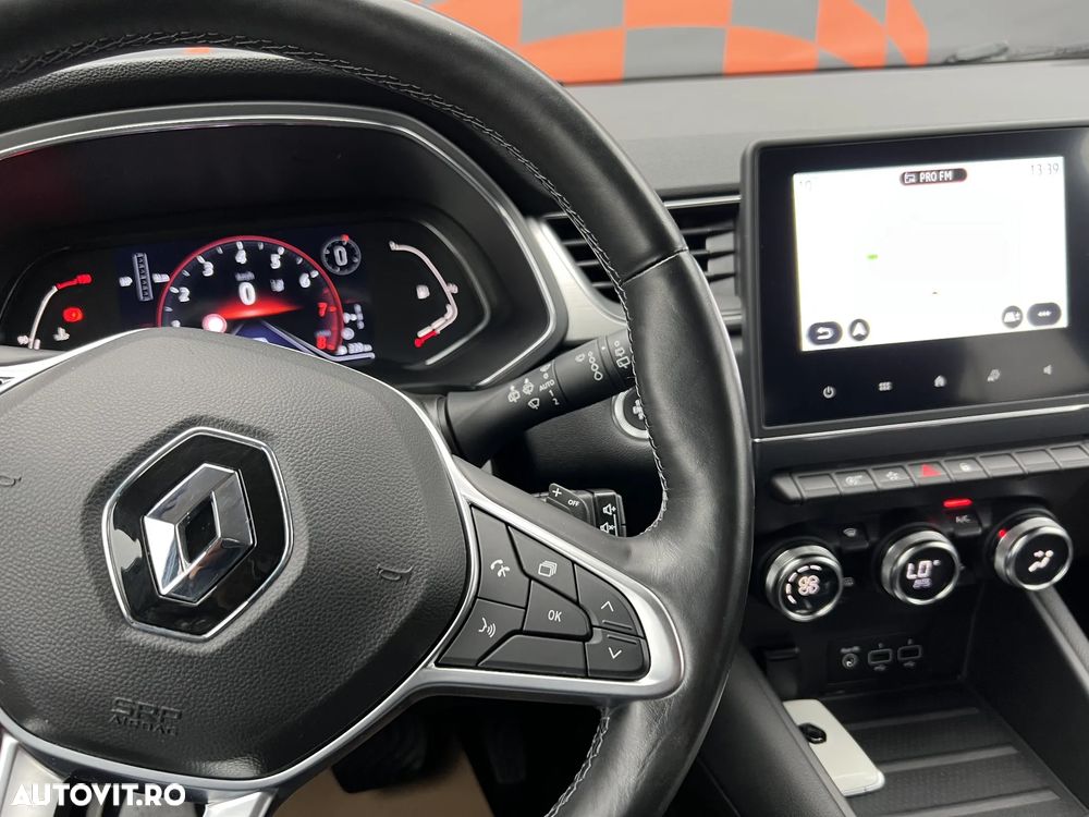 Renault Captur TCe 140 EDC GPF INTENS - 17