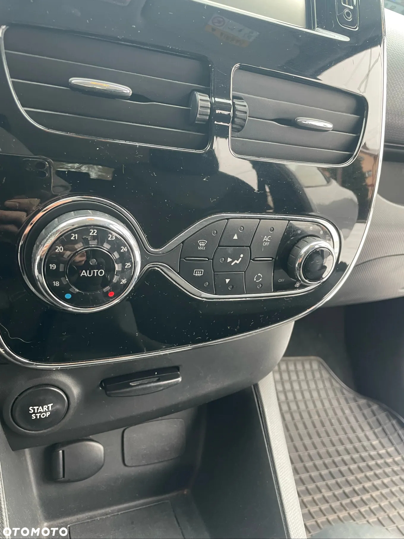 Renault Clio 1.5 dCi Energy Eco Expression - 16