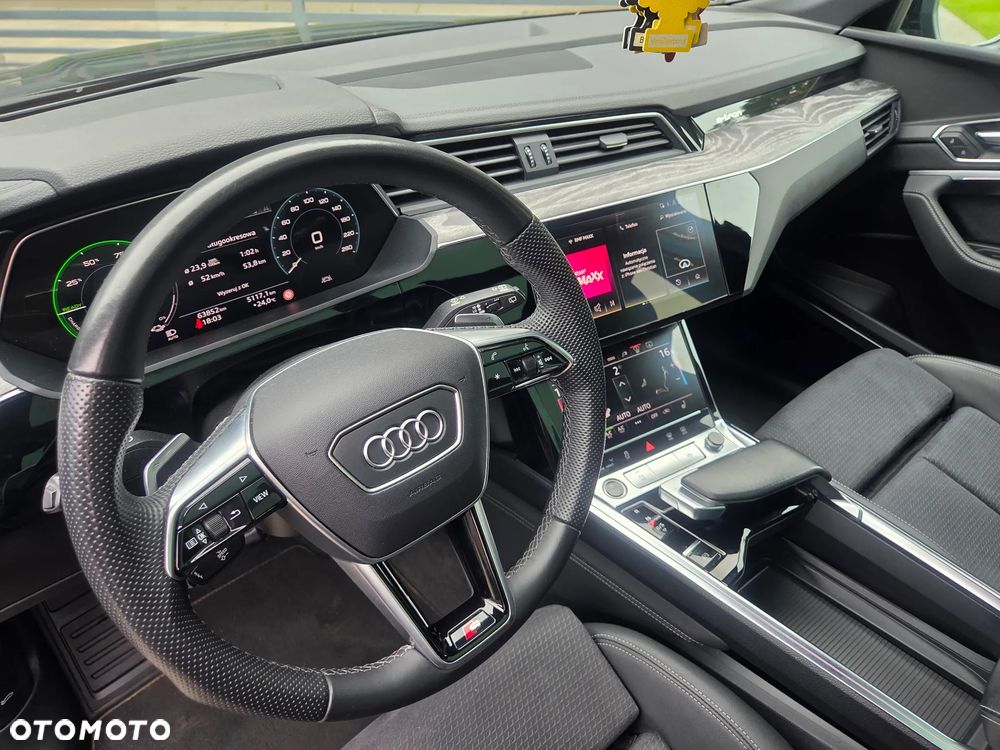 Audi e-tron 55 Quattro S Line - 25
