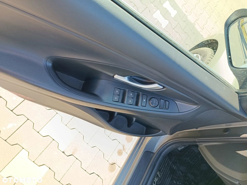 Hyundai i30 1.4 T-GDI Comfort DCT - 7