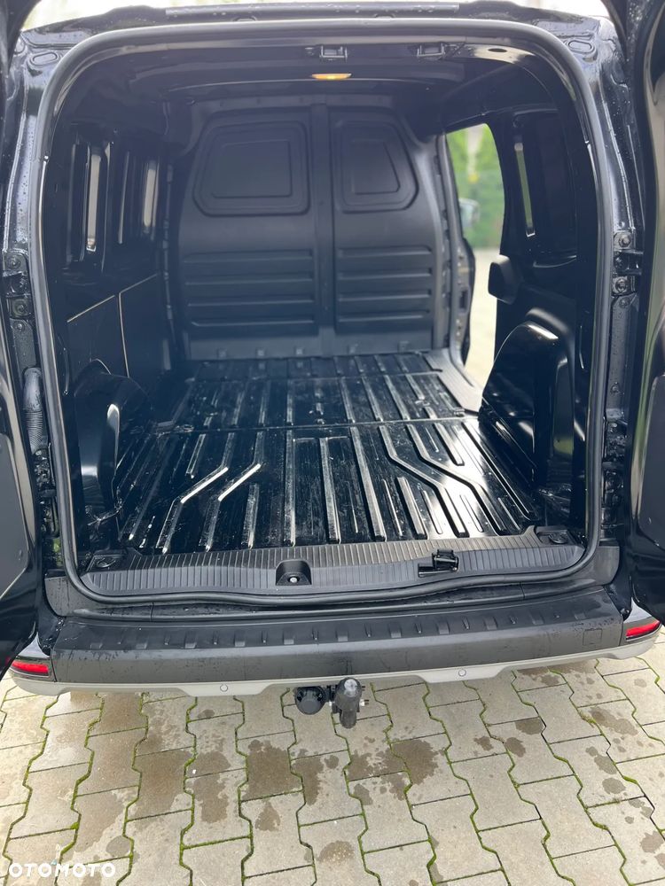 Renault Kangoo van - 11