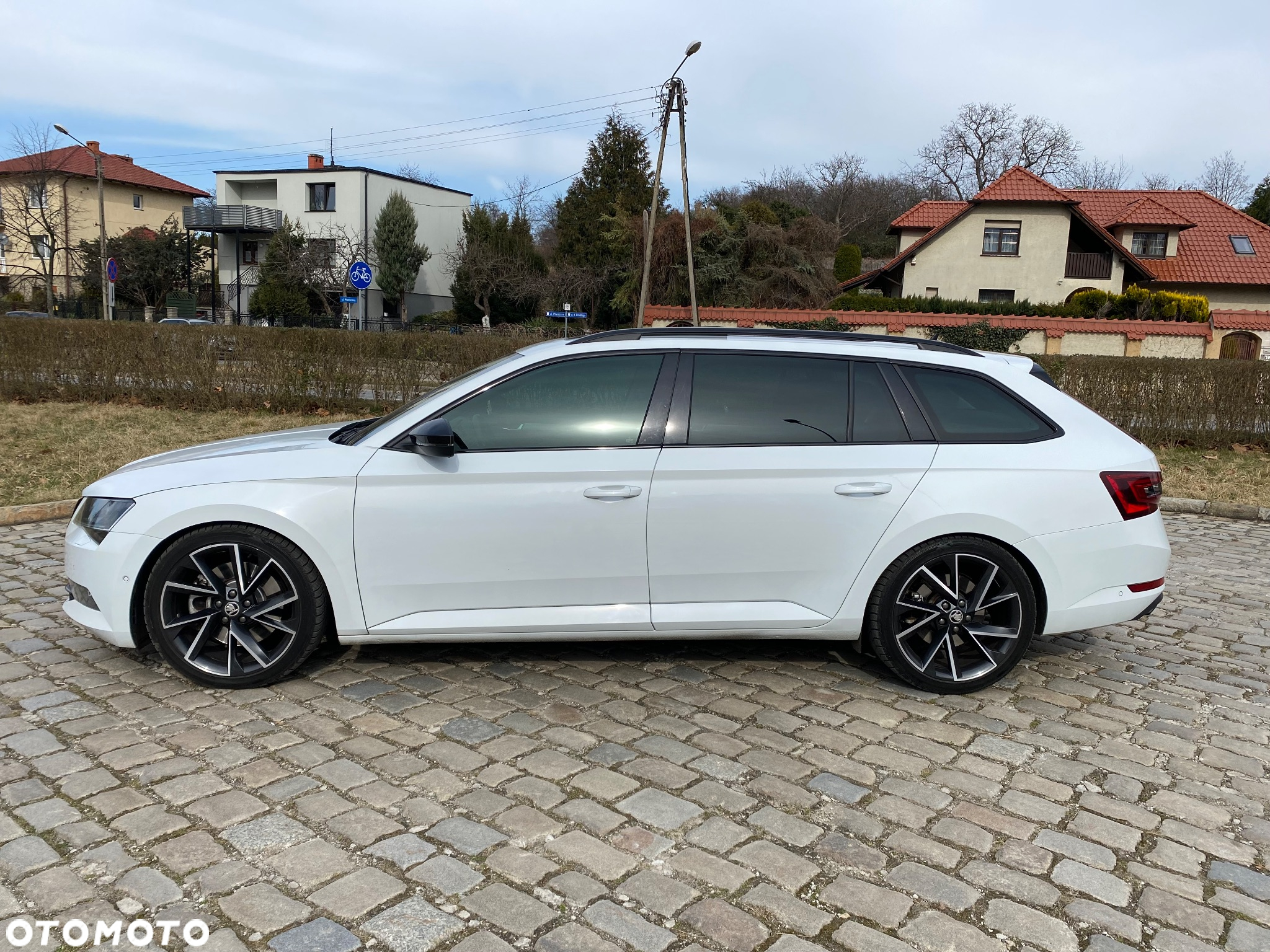 Skoda Superb Combi 2.0 TSI 4x4 DSG Style - 2
