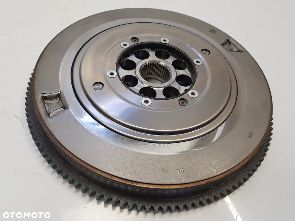 Koło zamachowe dwumasowe BMW 3.0i B58B30C G20 G30 G21 G11 G01 X3 G02 X4 G05 X5 G06 X6 G07 X7 - 2