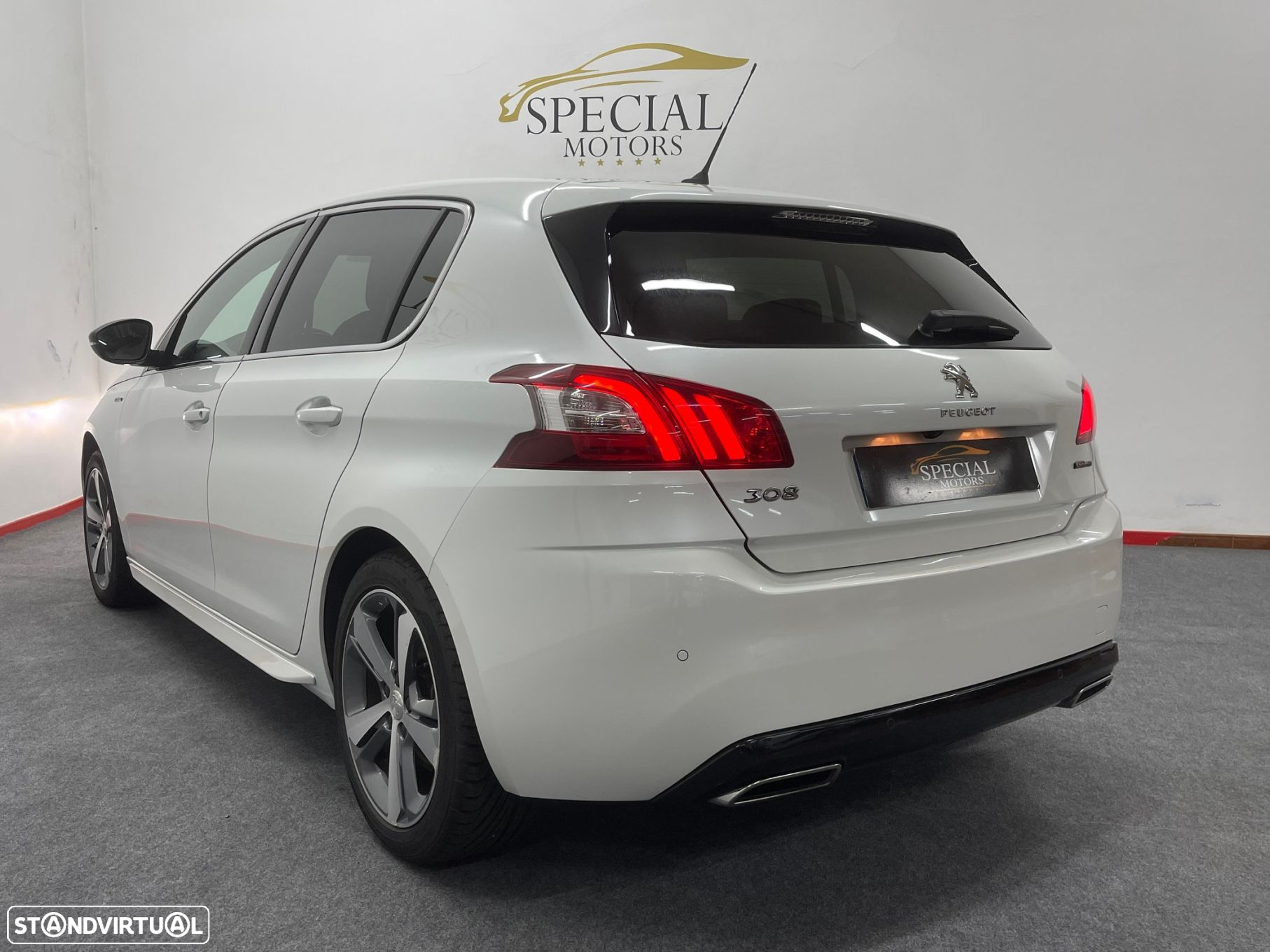 Peugeot 308 1.2 PureTech GT Line - 9