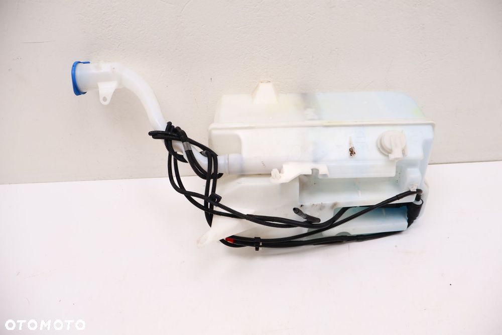 VOLVO XC60 I LIFT ZBIORNICZEK SPRYSKIWACZY 30753424, 30753425 - 2