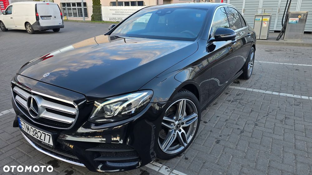 Mercedes-Benz Klasa E 220 d 4-Matic 9G-TRONIC - 1