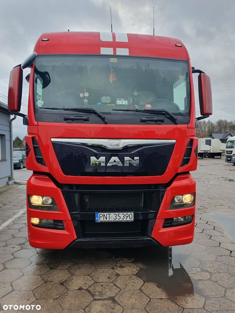 MAN TGX - 8