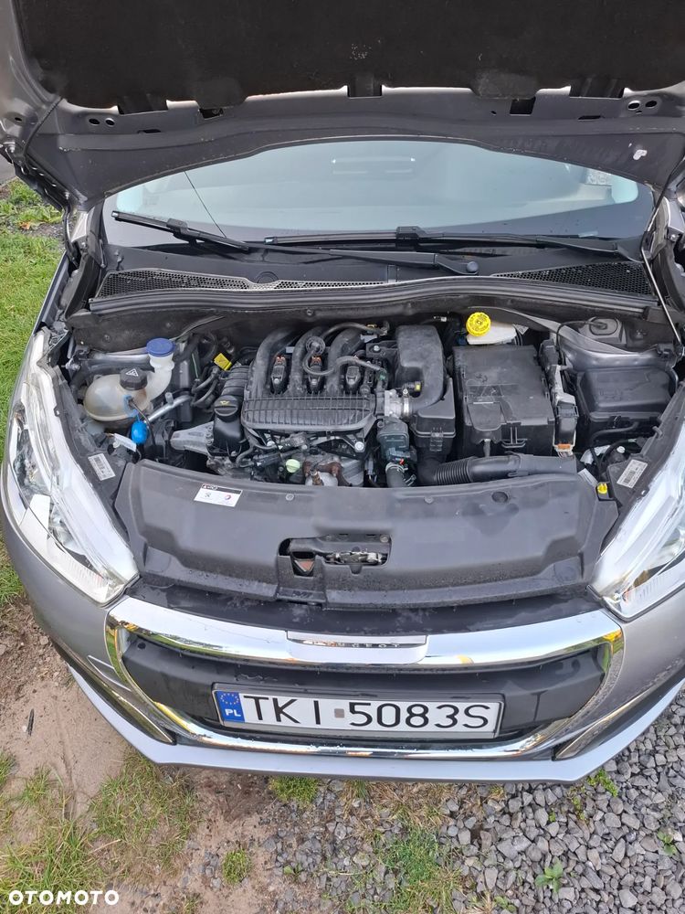 Peugeot 208 - 9